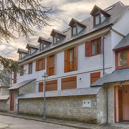 Saplan Real Estate Montlude Apartment Les Luaran gambar