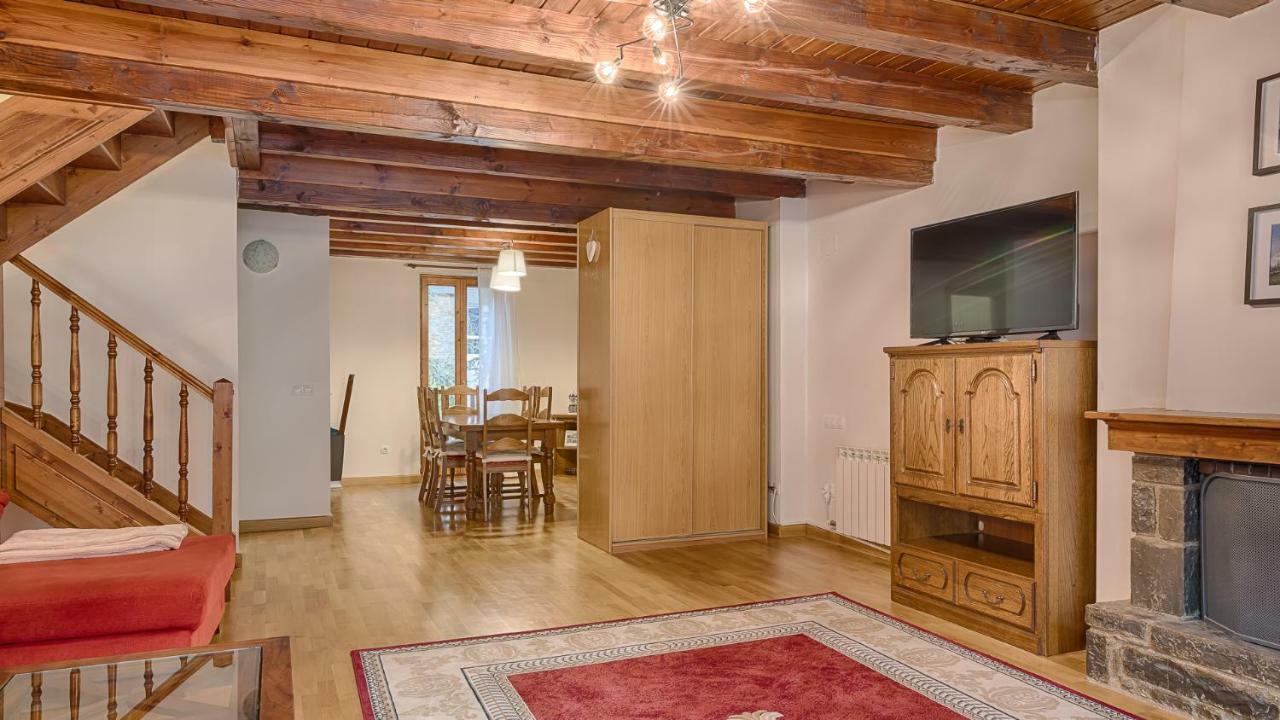 Saplan Real Estate Montlude Apartment Les Luaran gambar