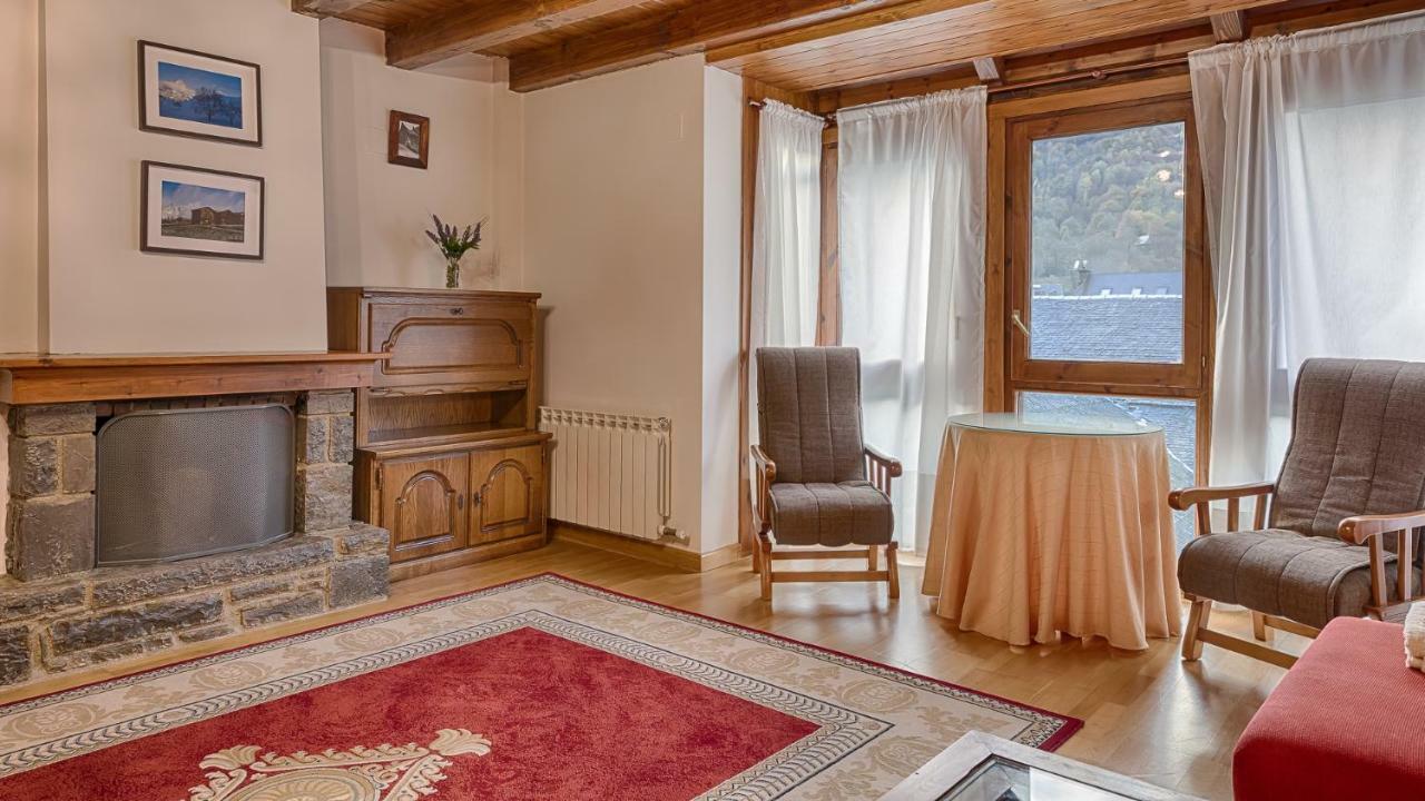 Saplan Real Estate Montlude Apartment Les Luaran gambar