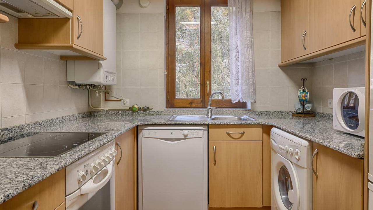 Saplan Real Estate Montlude Apartment Les Luaran gambar